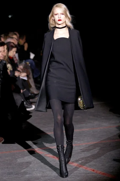 Look 41